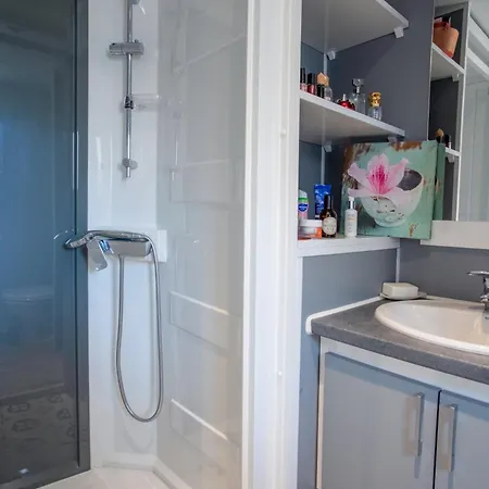 Paradis Bleu Et Ile D'or *