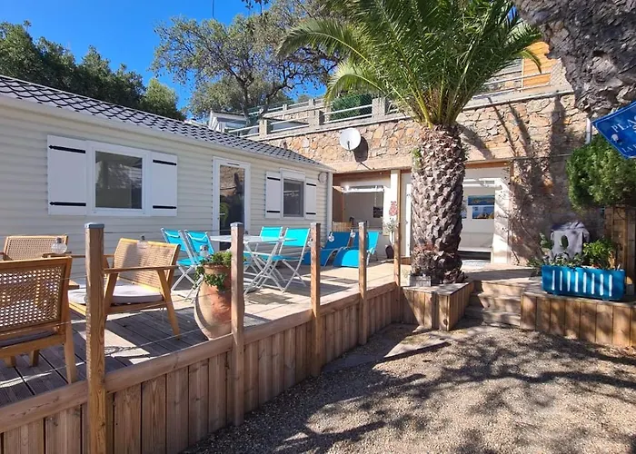 Camping Paradis Bleu Et Ile D'or